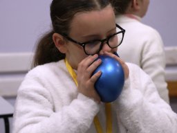 Balonowy różaniec, 19.10.2025